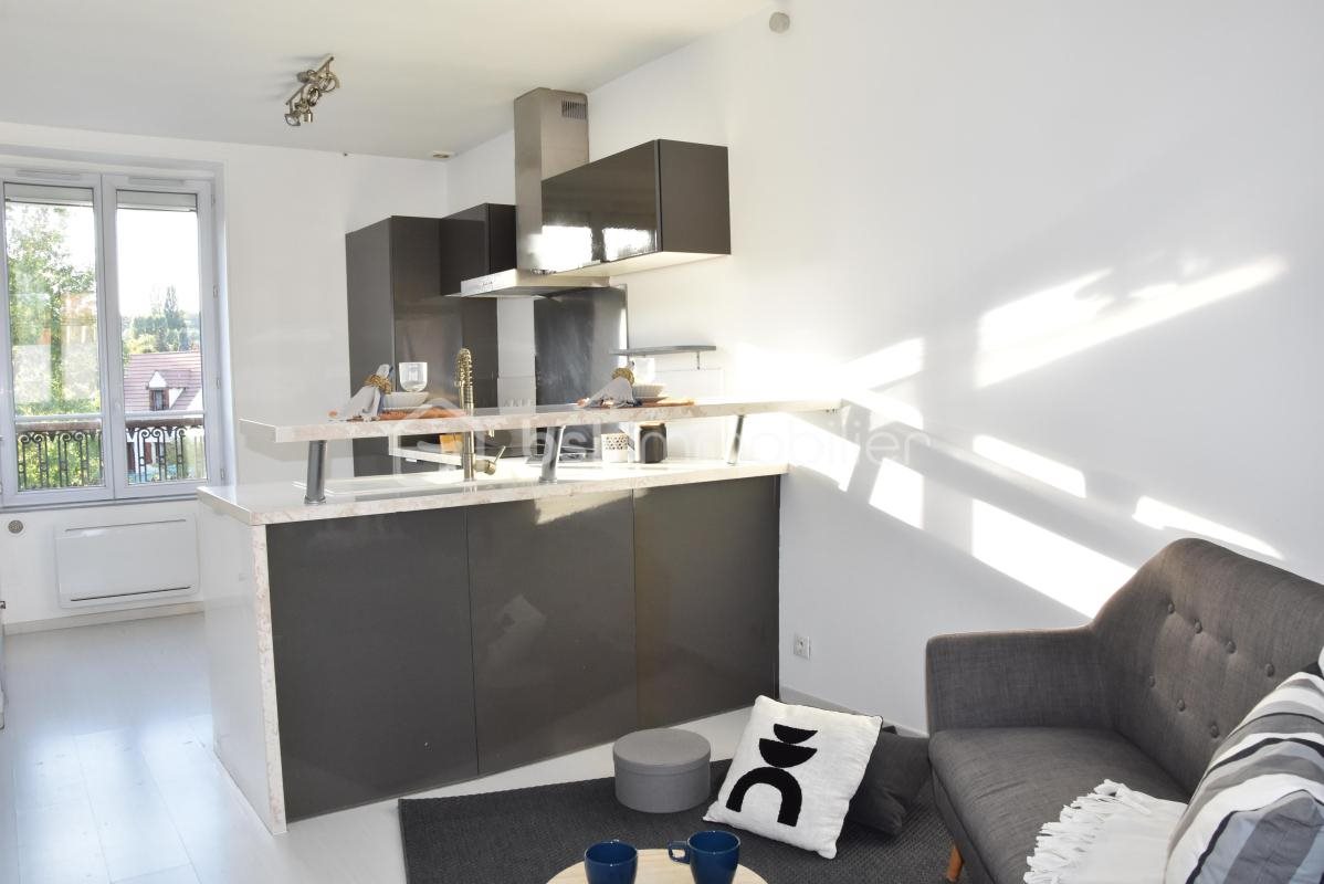 Appartement à vendre, 27m², Saint-Chéron
