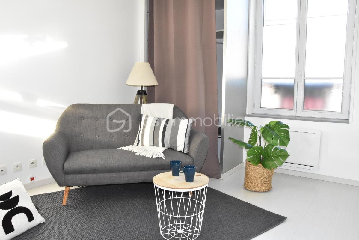 Appartement à vendre, 27m², Saint-Chéron
