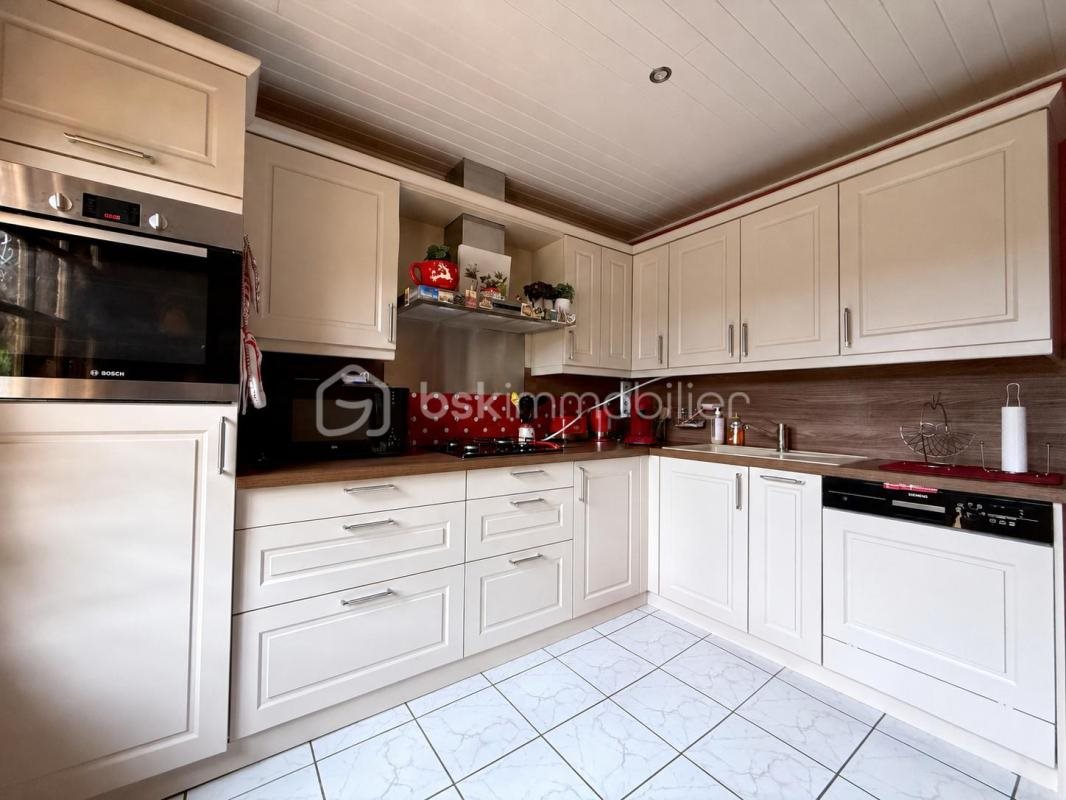 Maison à vendre, 110m², Salouël