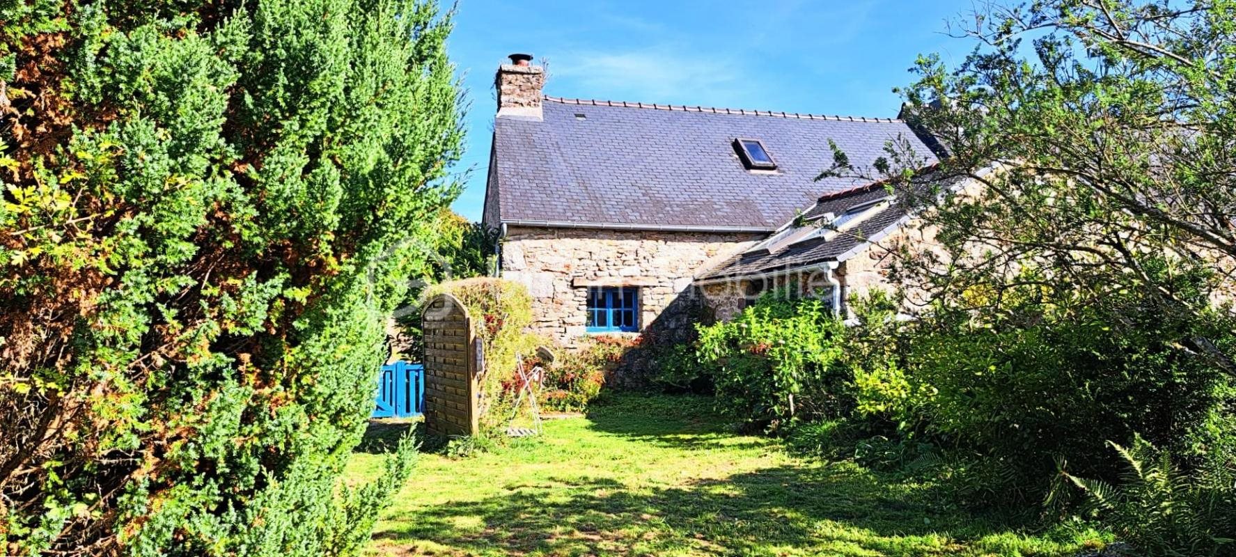 Maison à vendre, 84m², Poullaouen