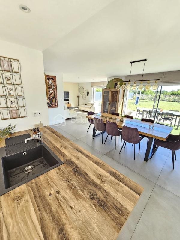 Maison à vendre, 138m², Theix-Noyalo