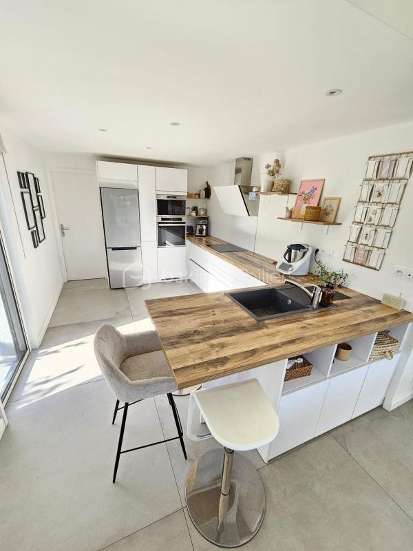 Maison à vendre, 138m², Theix-Noyalo