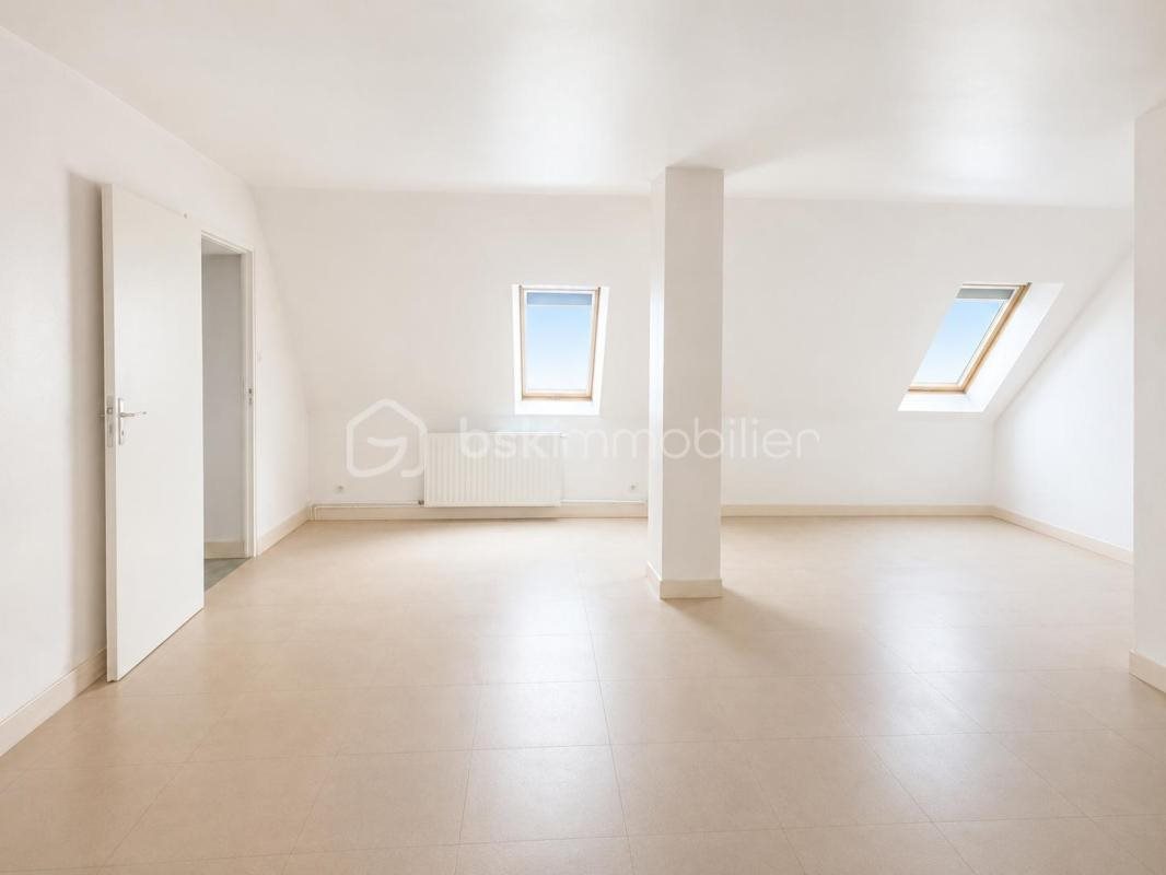 Appartement à louer, 45m², Sedan