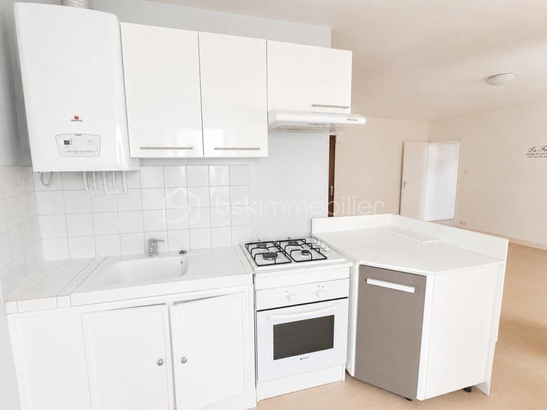 Appartement à louer, 45m², Sedan