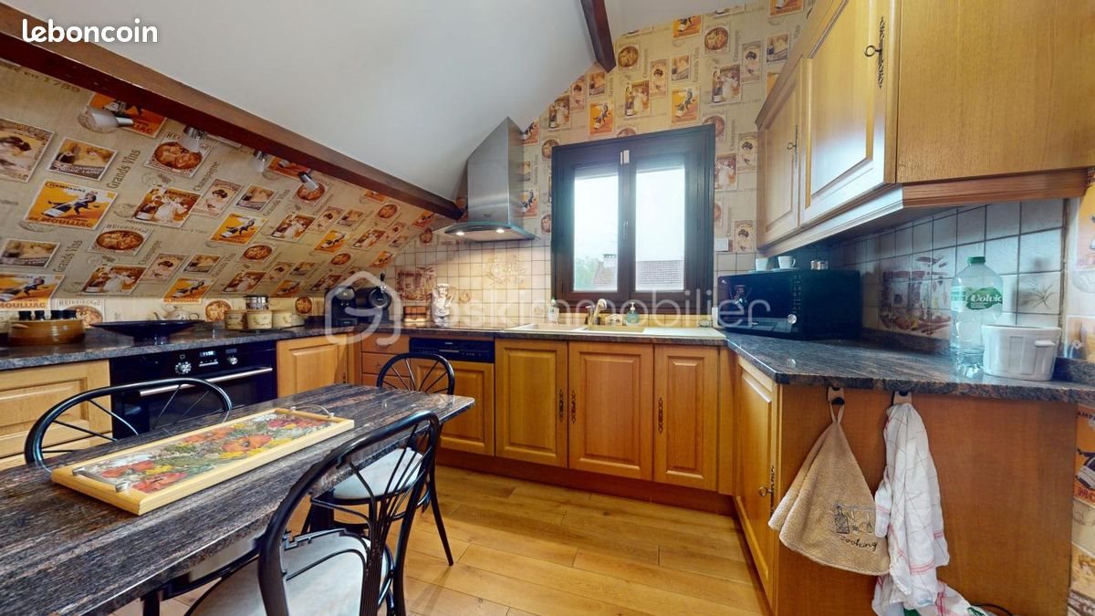 Maison à vendre, 169m², Lardy