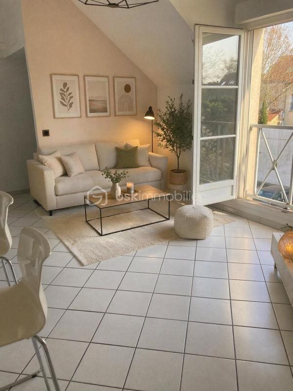 Appartement à vendre, 60m², Mennecy
