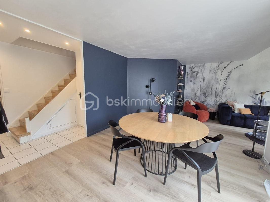 Maison à vendre, 103m², Lisses