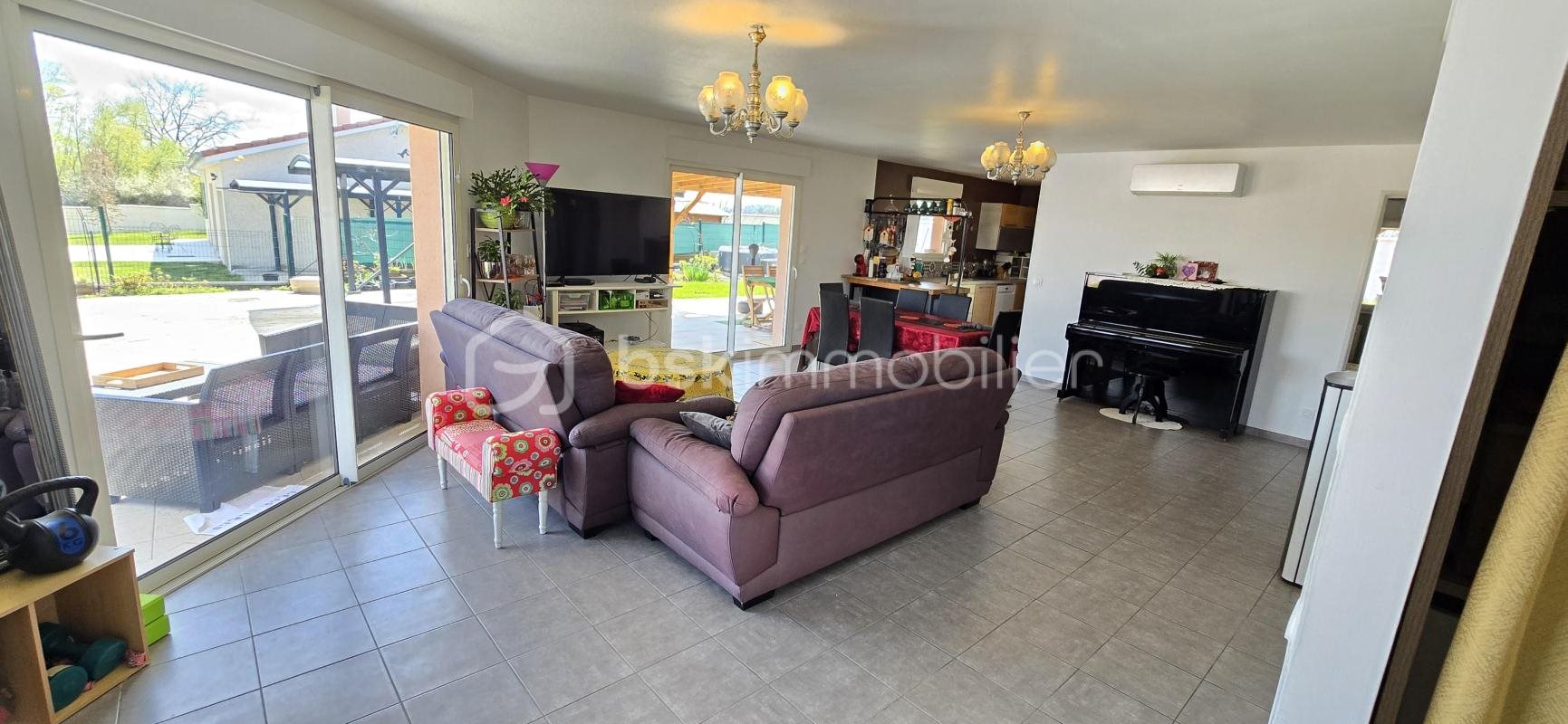 Maison à vendre, 118m², Cleppé