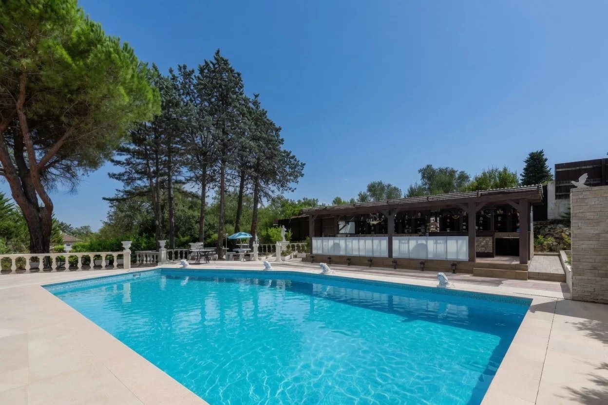 Maison à vendre, 370m², Mouans-Sartoux