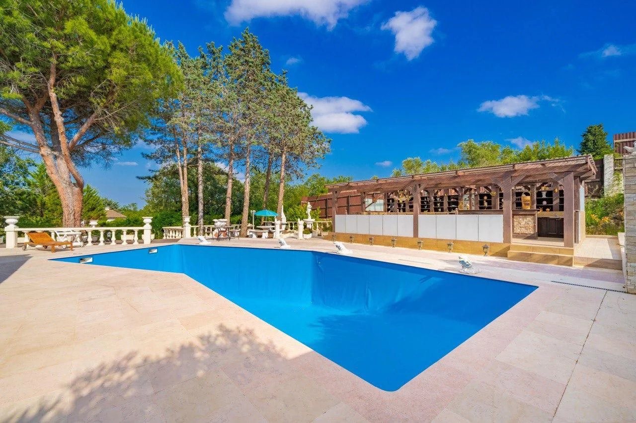 Maison à vendre, 370m², Mouans-Sartoux