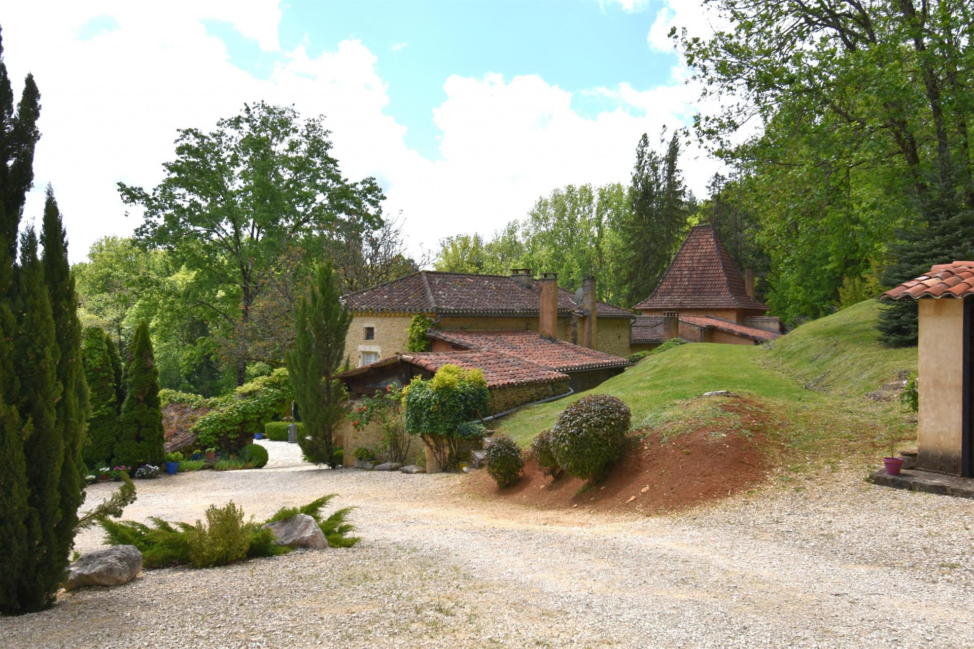 Maison à vendre, 322m², Puy-l'Evêque