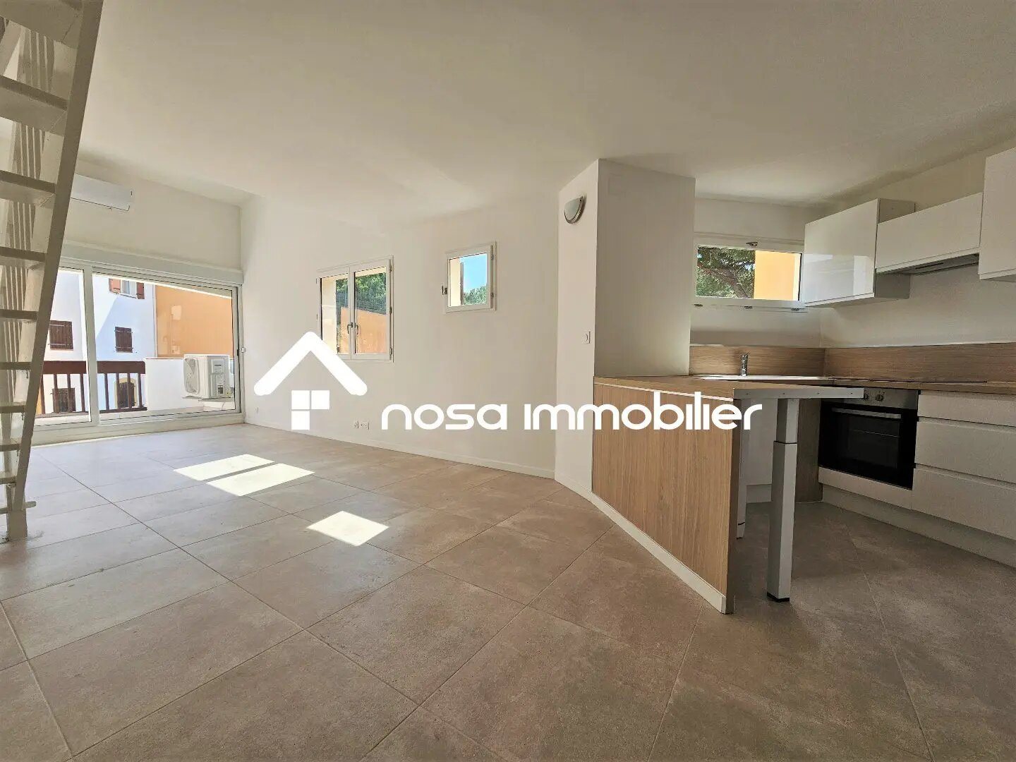 Appartement à louer, 78m², Le Grau-du-Roi