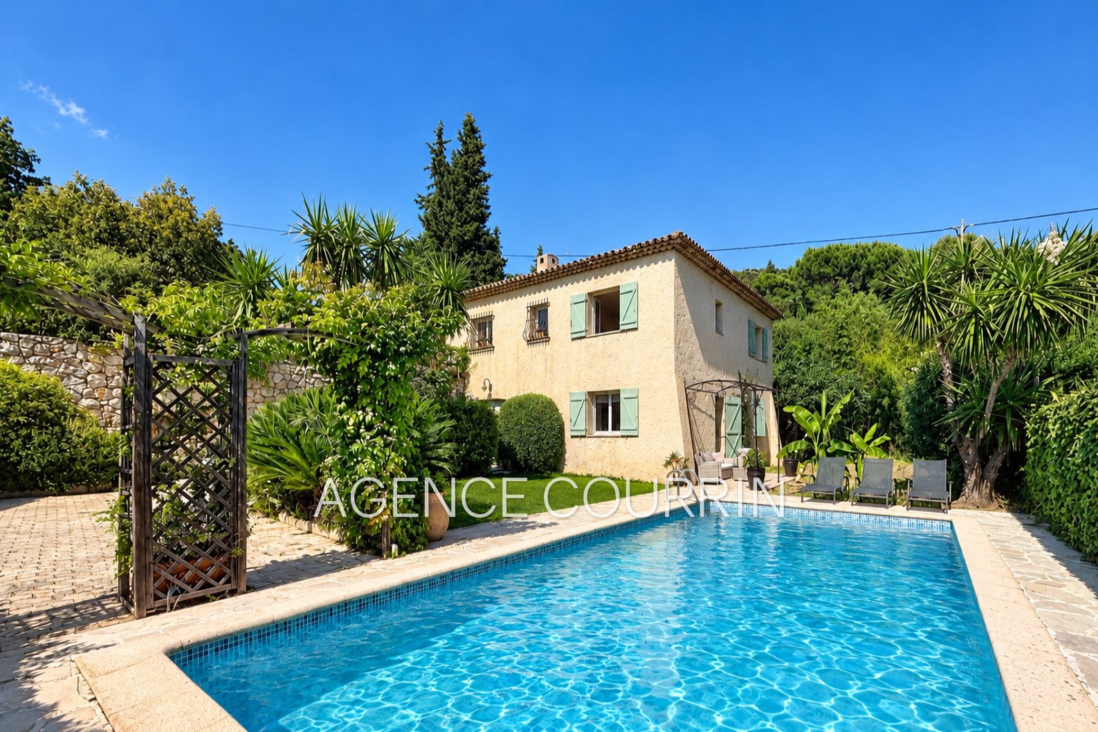 Maison à vendre, 210m², Grasse