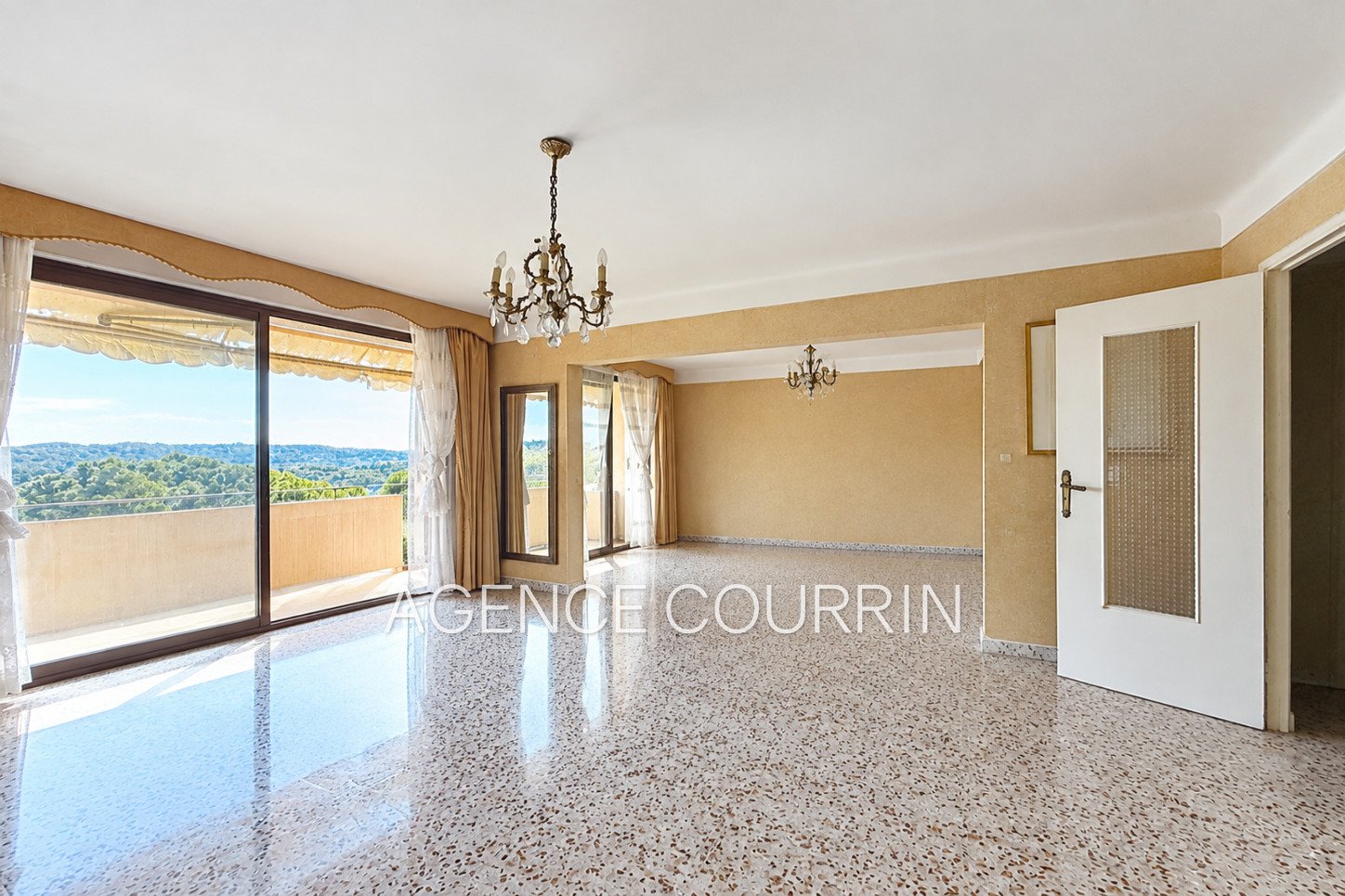 Appartement à vendre, 92m², Grasse