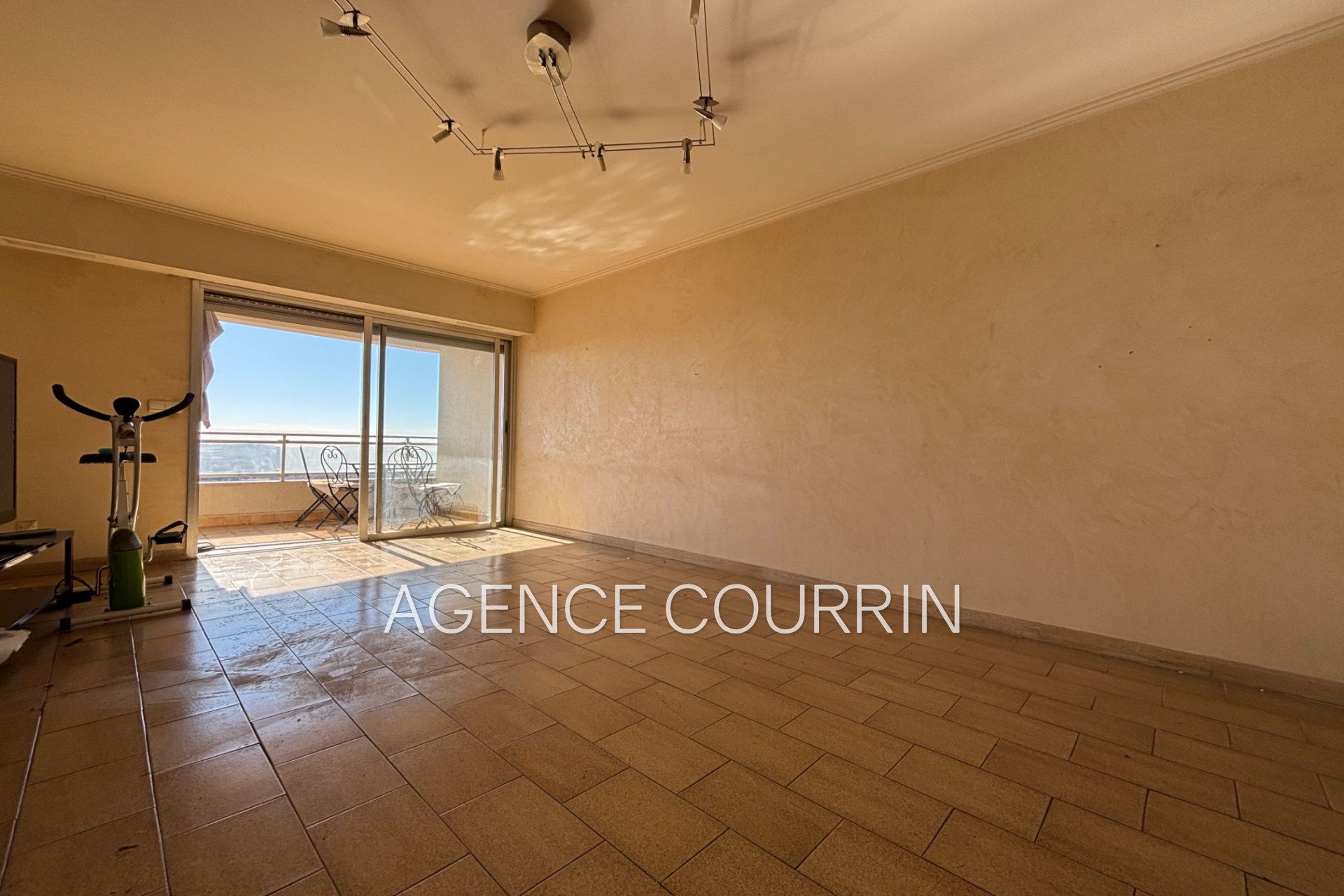 Appartement à vendre, 73m², Grasse