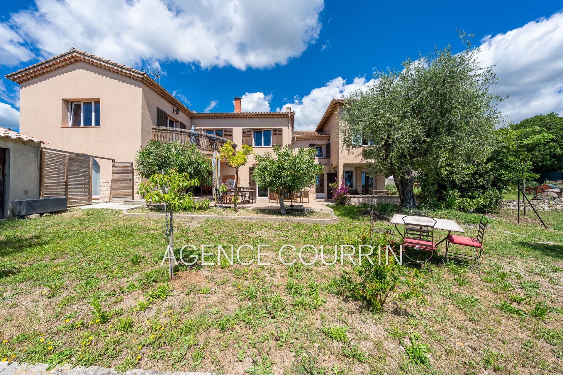 Maison à vendre, 238m², Grasse