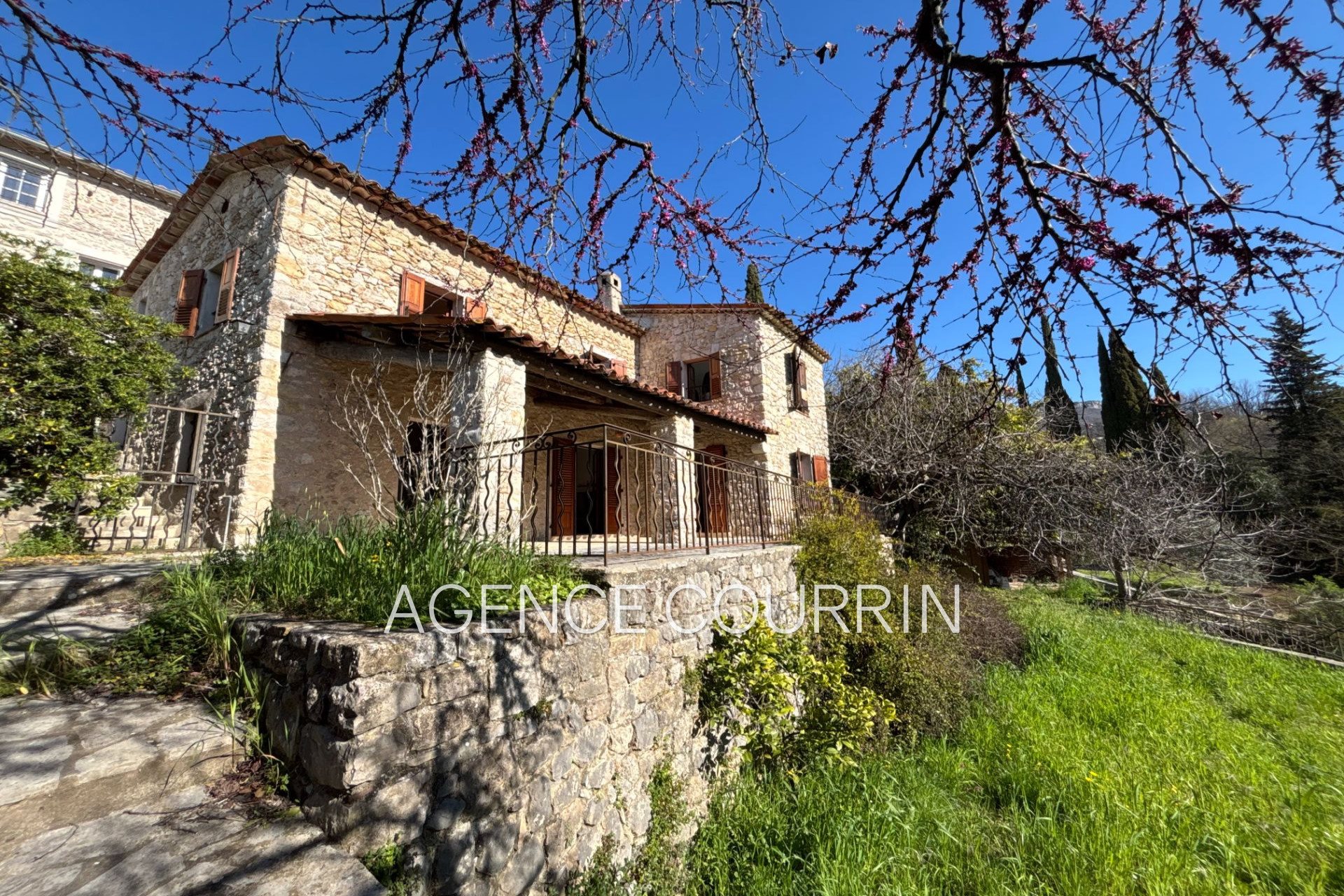 Maison à vendre, 101m², Grasse