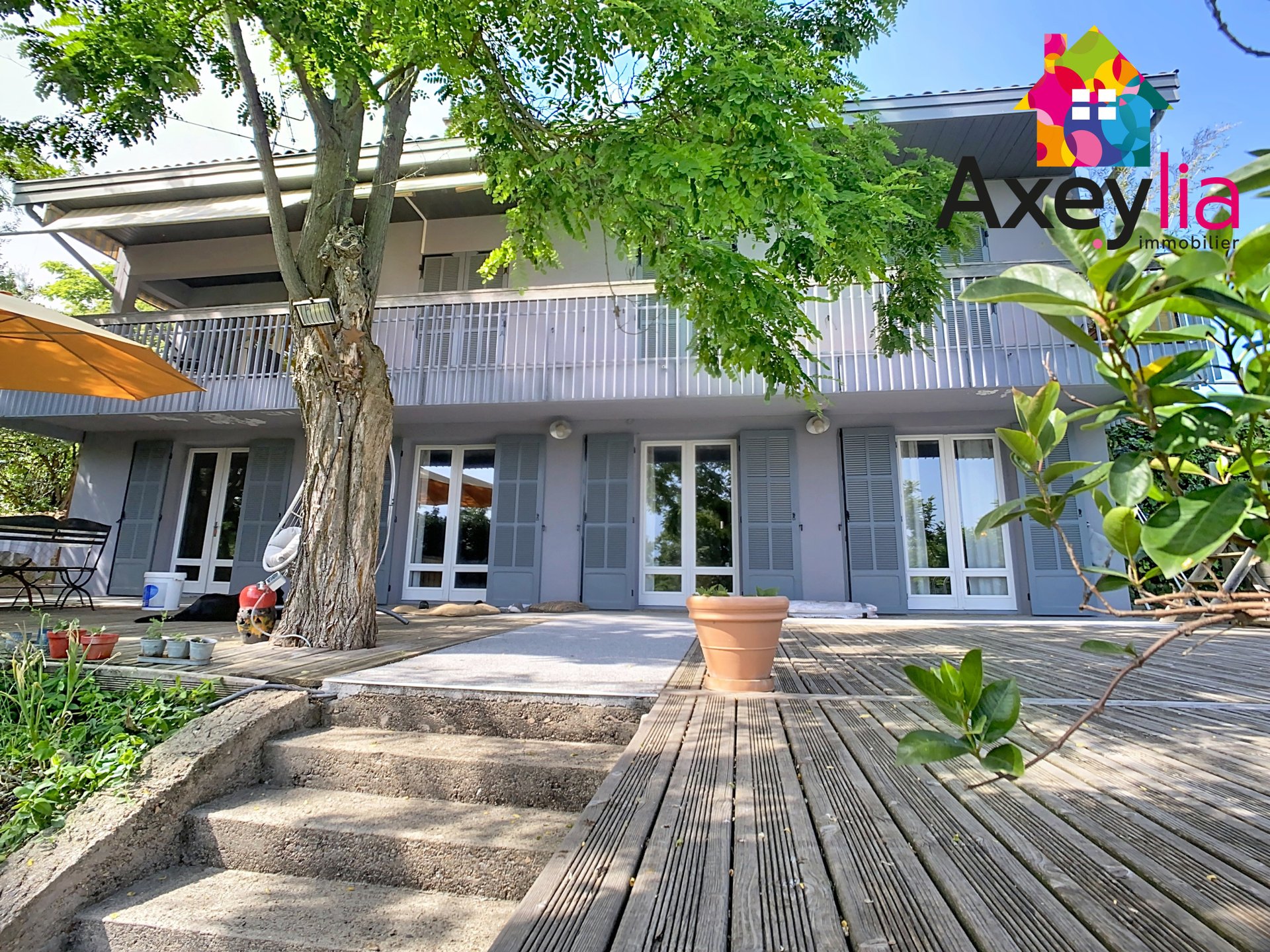 Maison à vendre, 303m², Saint-Léger-sur-Roanne