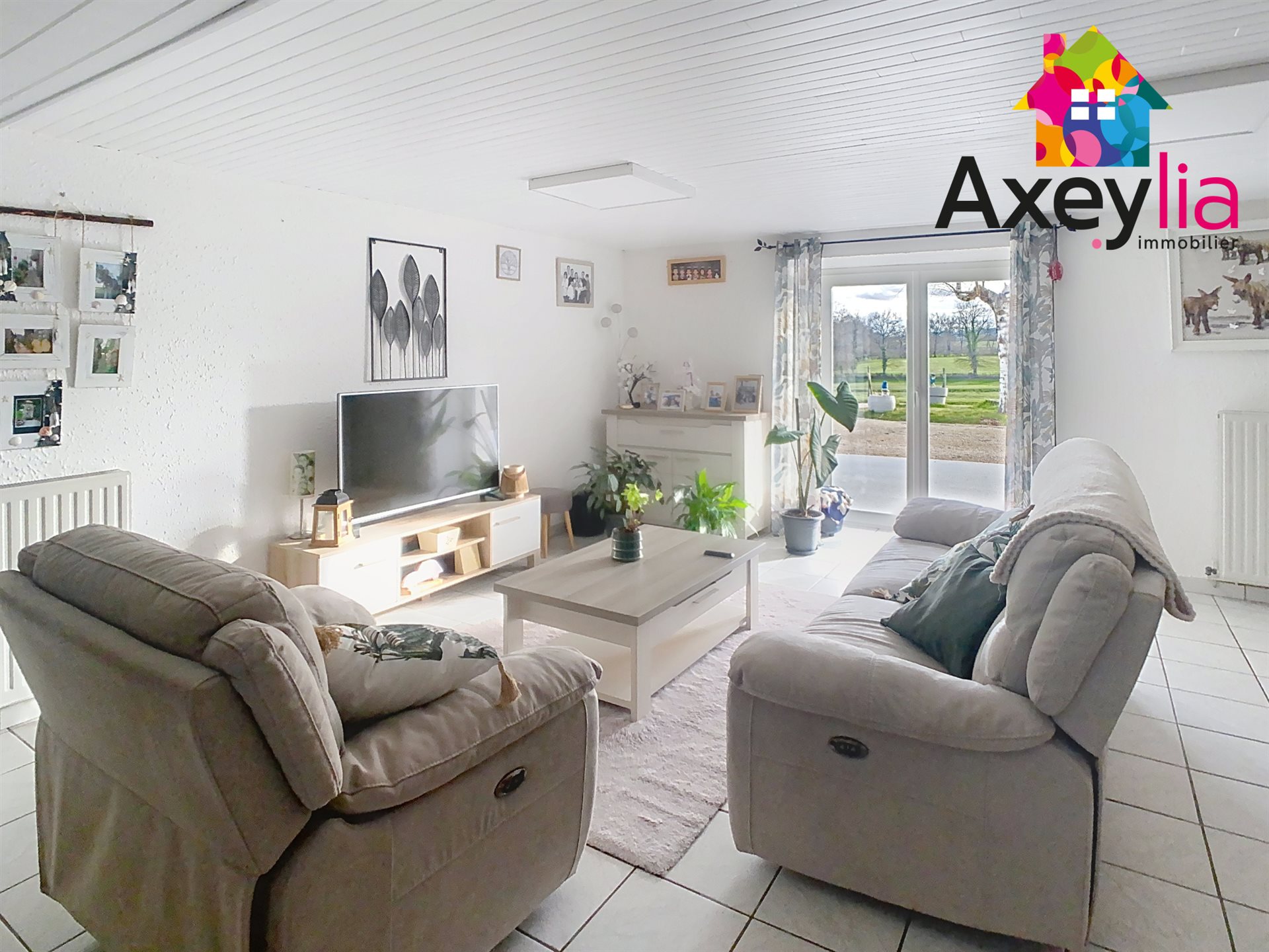 Maison à vendre, 219m², La Pacaudière