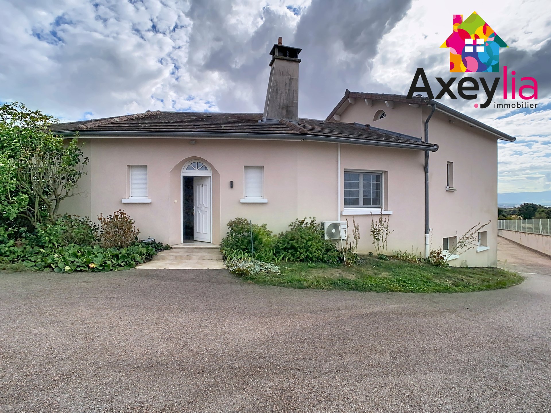 Maison à vendre, 155m², Perreux