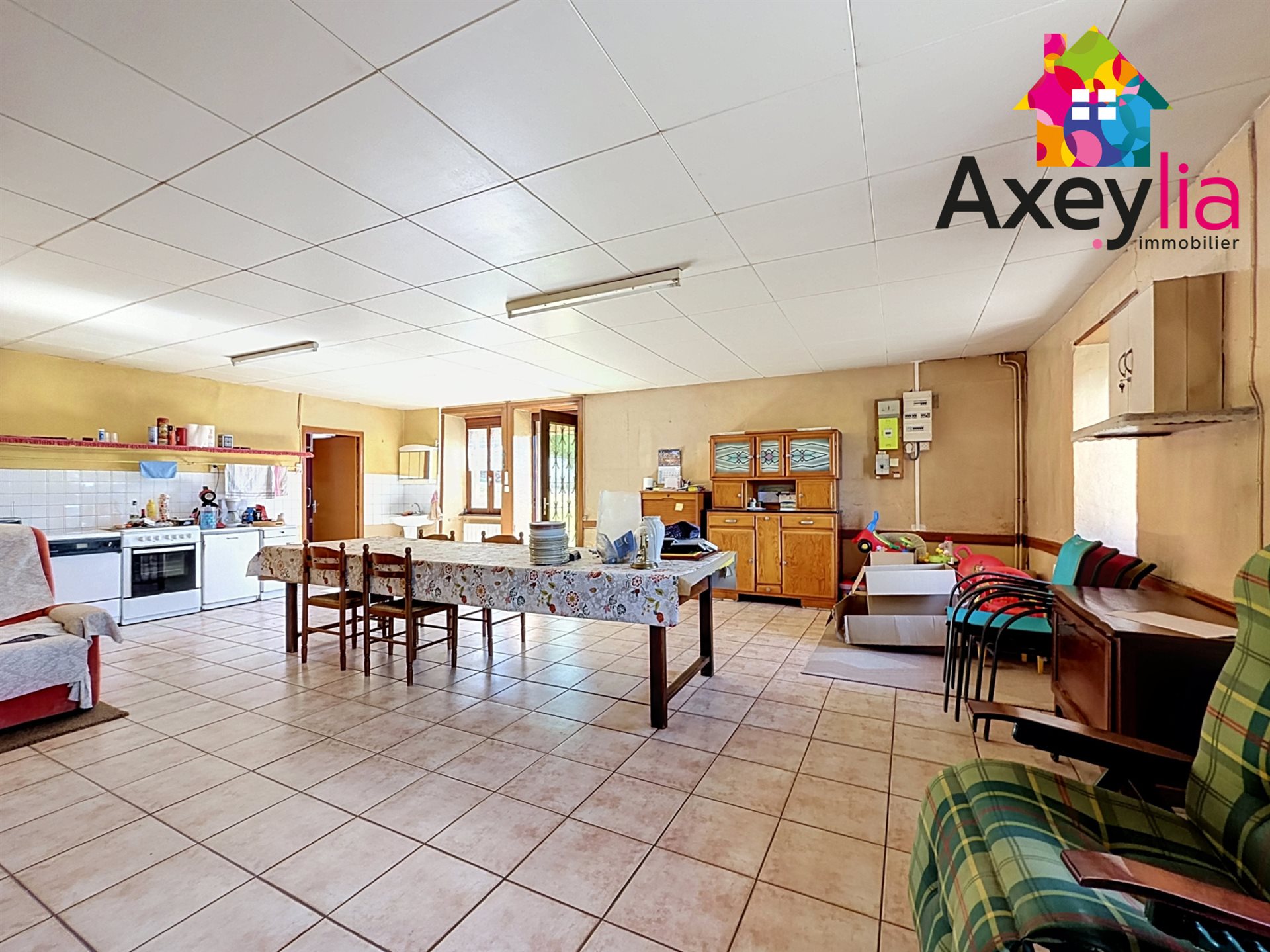 Maison à vendre, 205m², Saint-Vincent-de-Reins