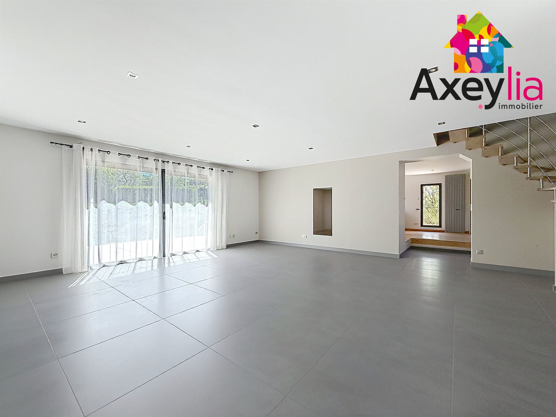 Maison à vendre, 200m², Commelle-Vernay
