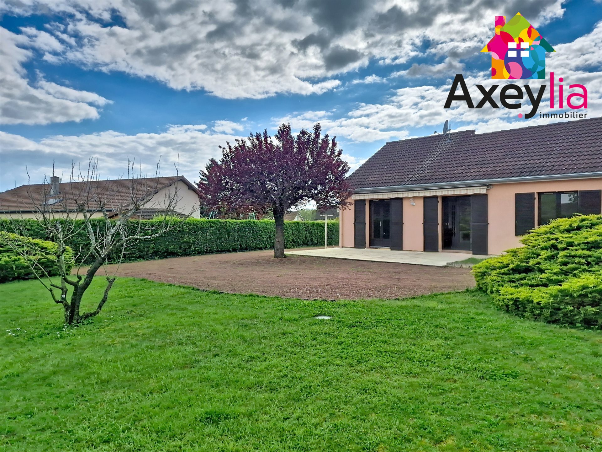 Maison à vendre, 101m², Charlieu