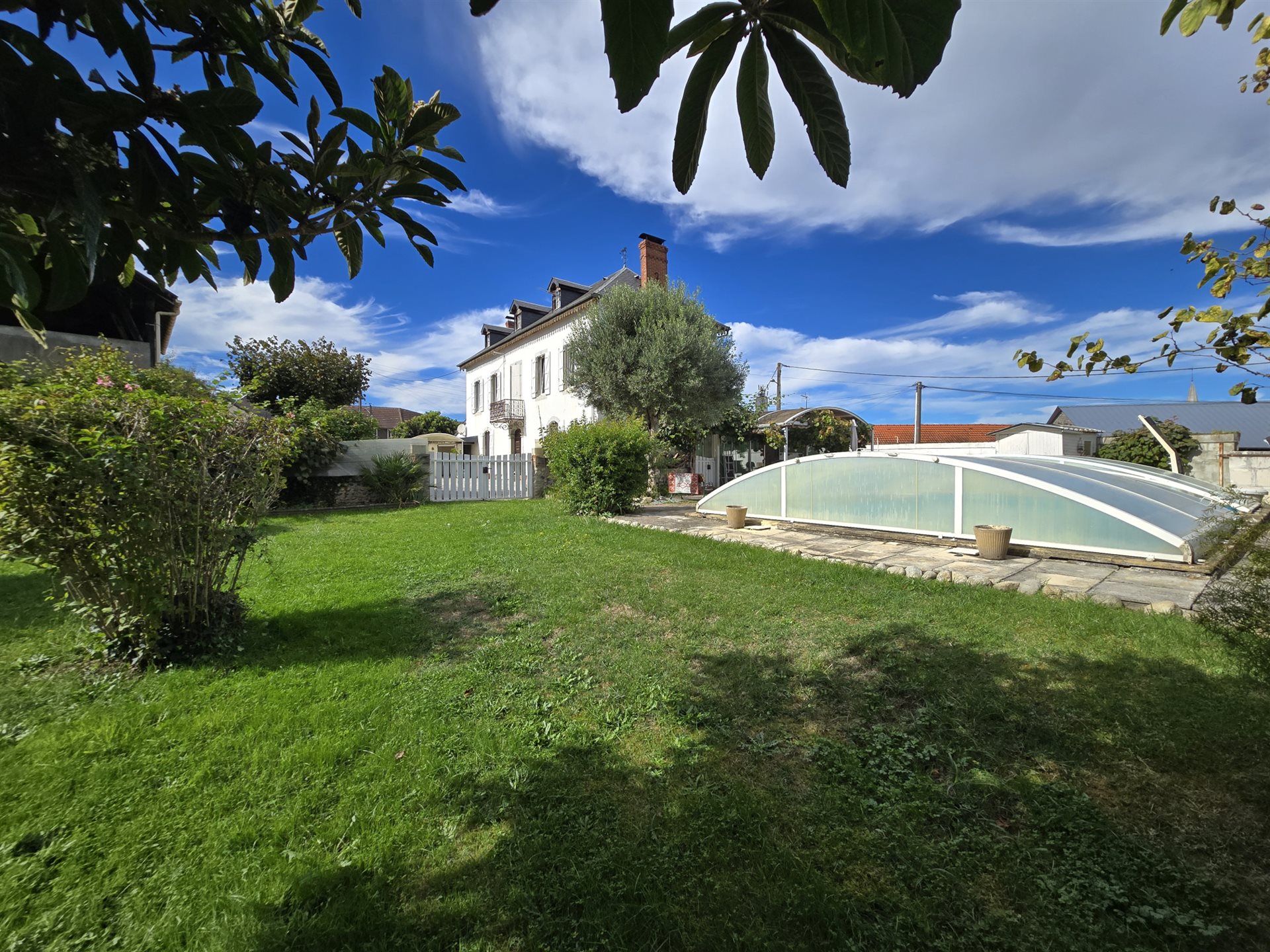 Maison à vendre, 210m², Tarbes