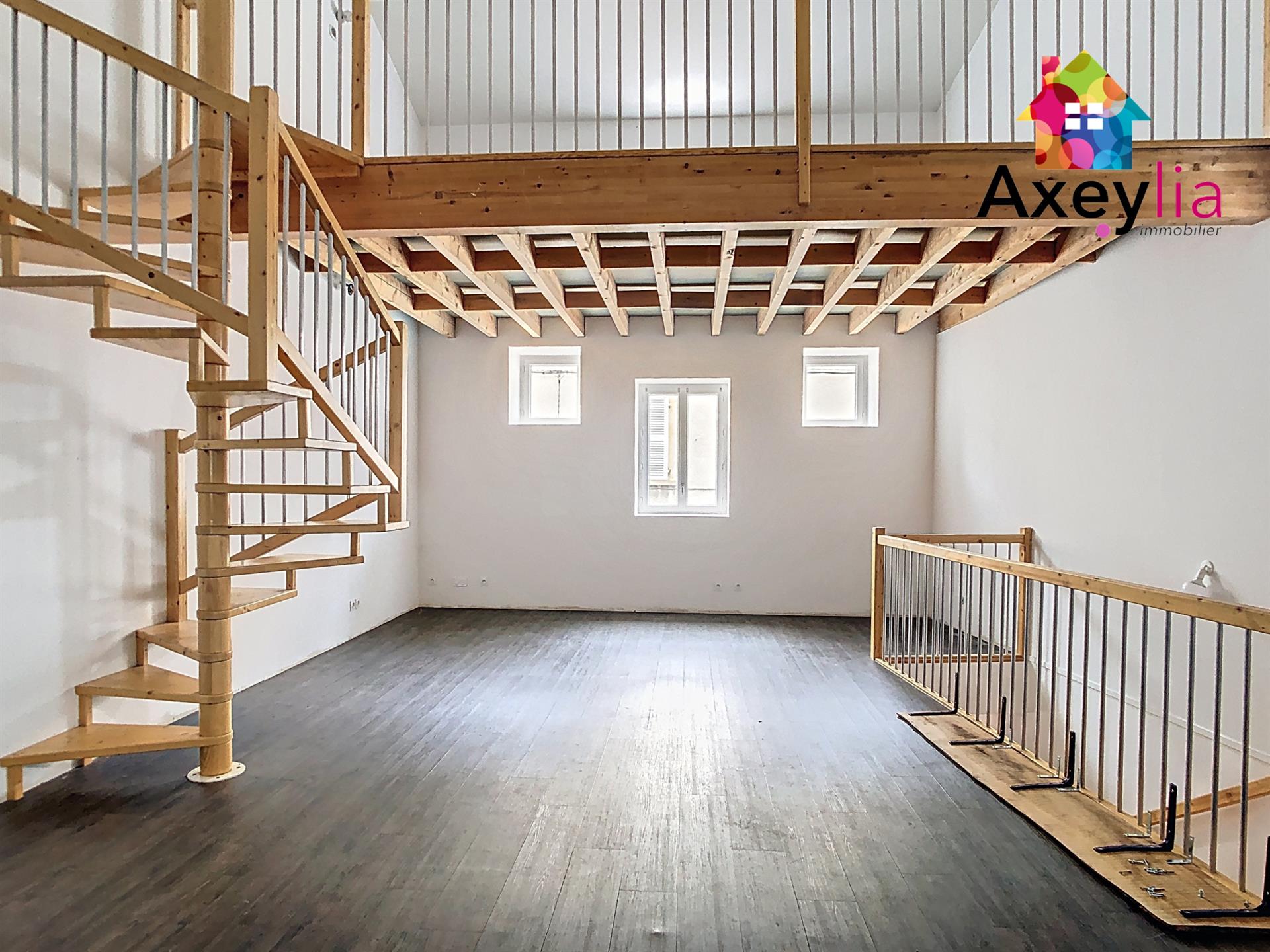 Maison à vendre, 170m², Renaison