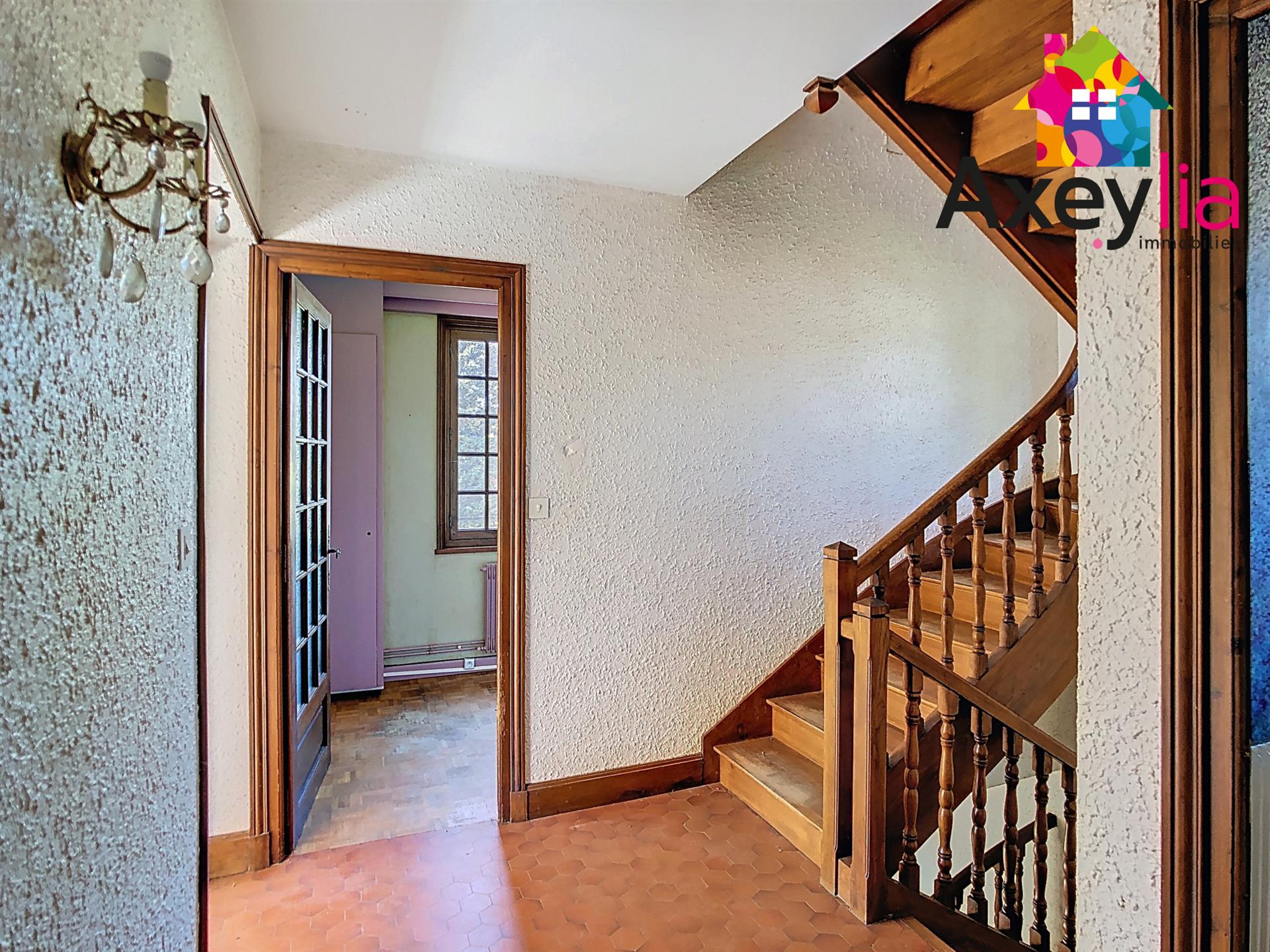 Maison à vendre, 179m², Saint-Cyr-de-Favières