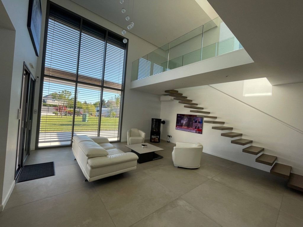 Maison à vendre, 216m², La Riche