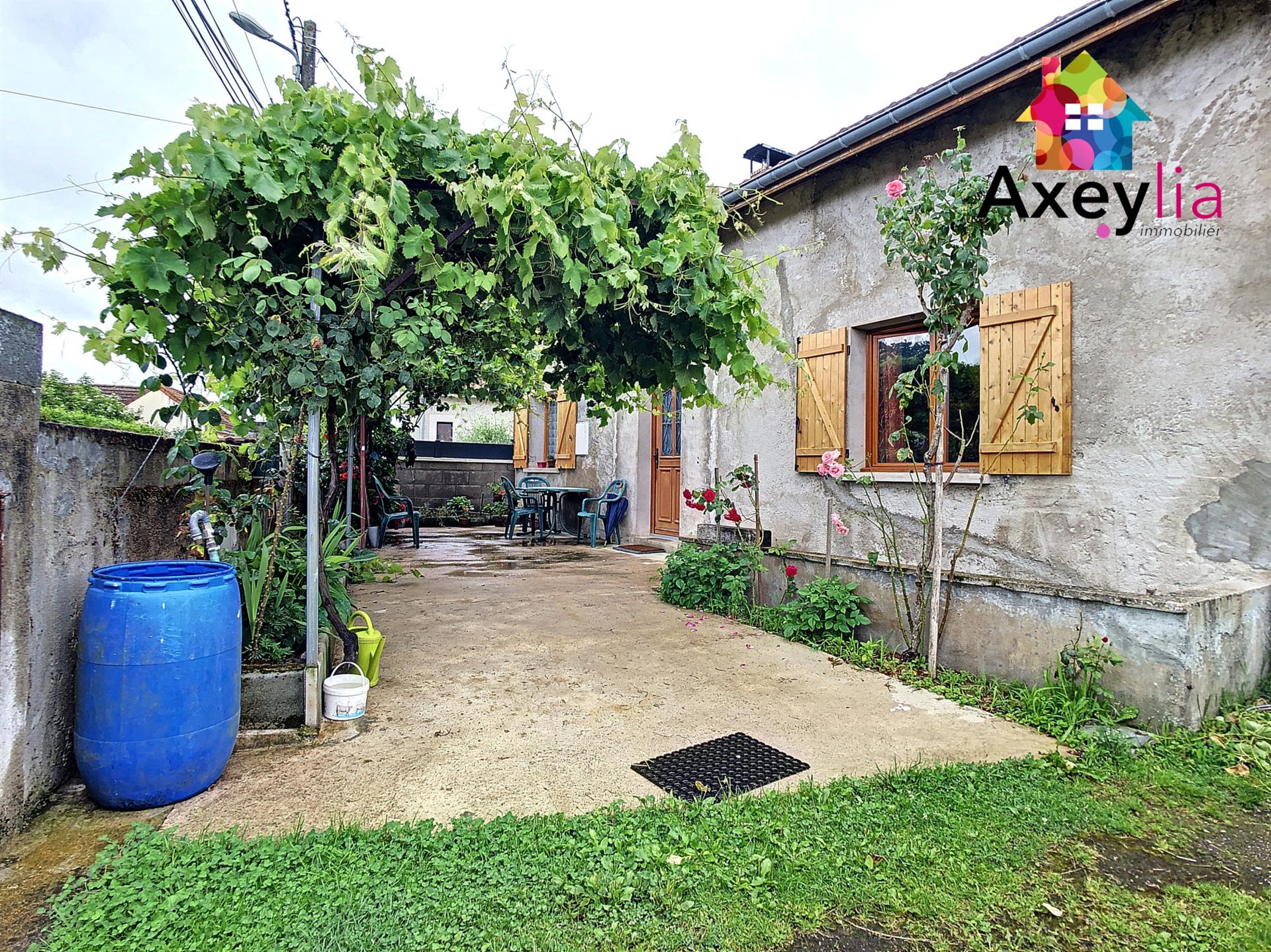Maison à vendre, 78m², Digoin