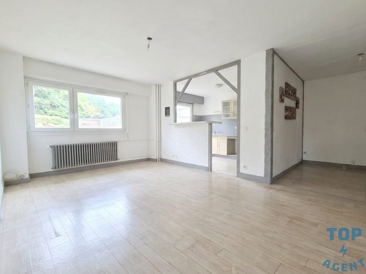 Appartement à vendre, 67m², Saint-Priest-en-Jarez