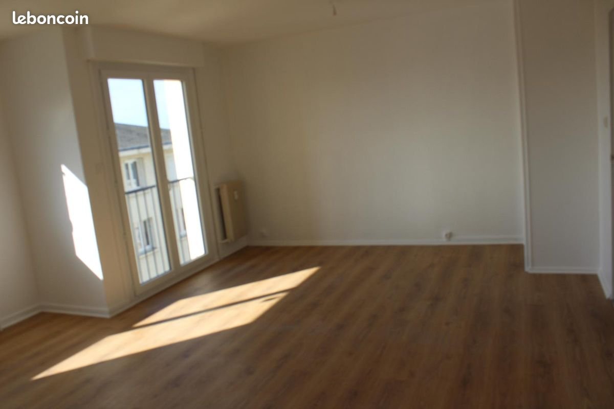 Appartement à louer, 77m², Saumur