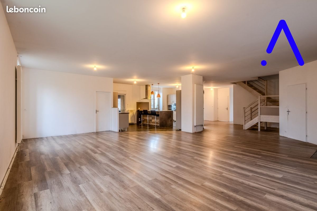 Maison à vendre, 275m², Lunéville