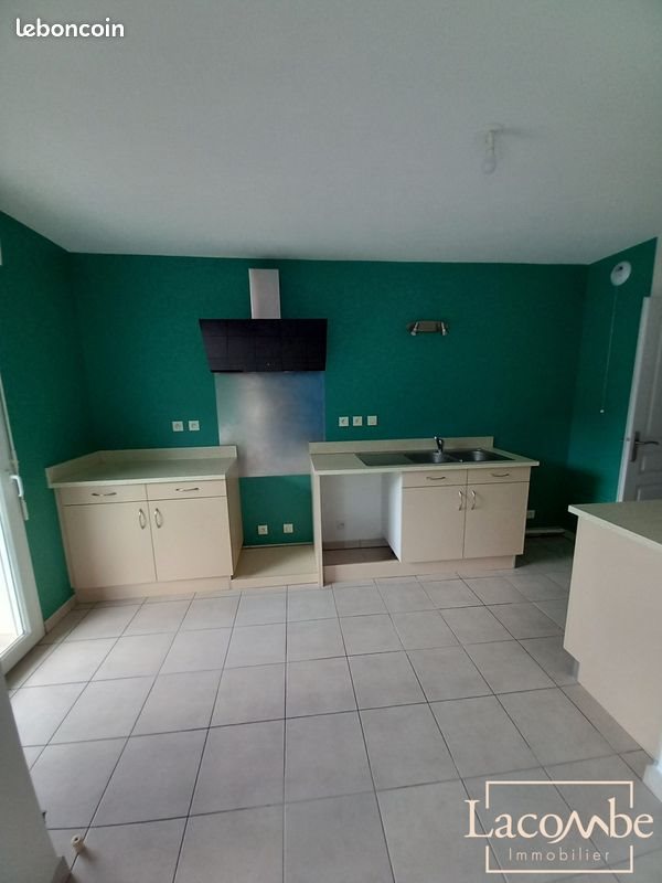 Appartement à louer, 72m², Faverges