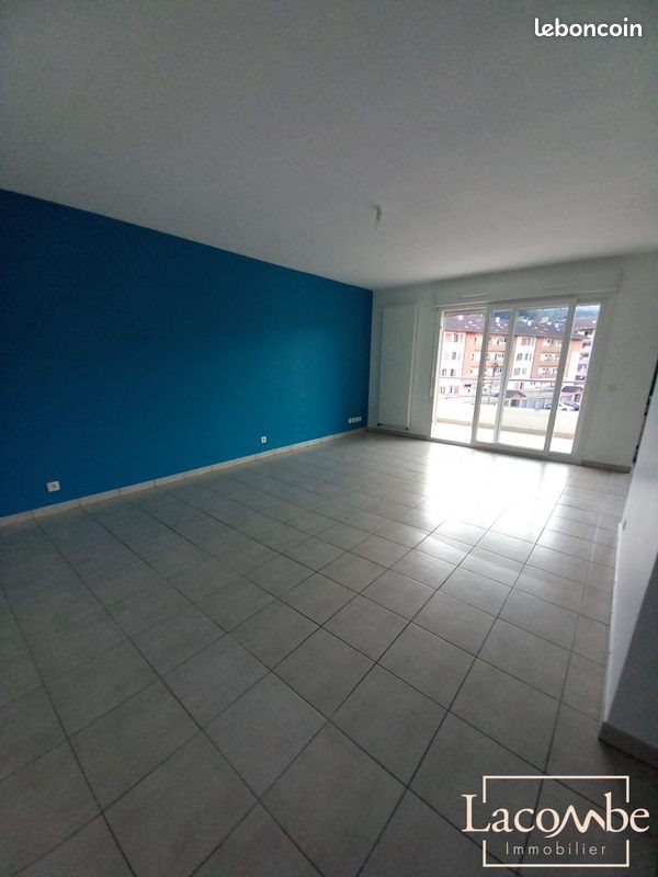 Appartement à louer, 72m², Faverges