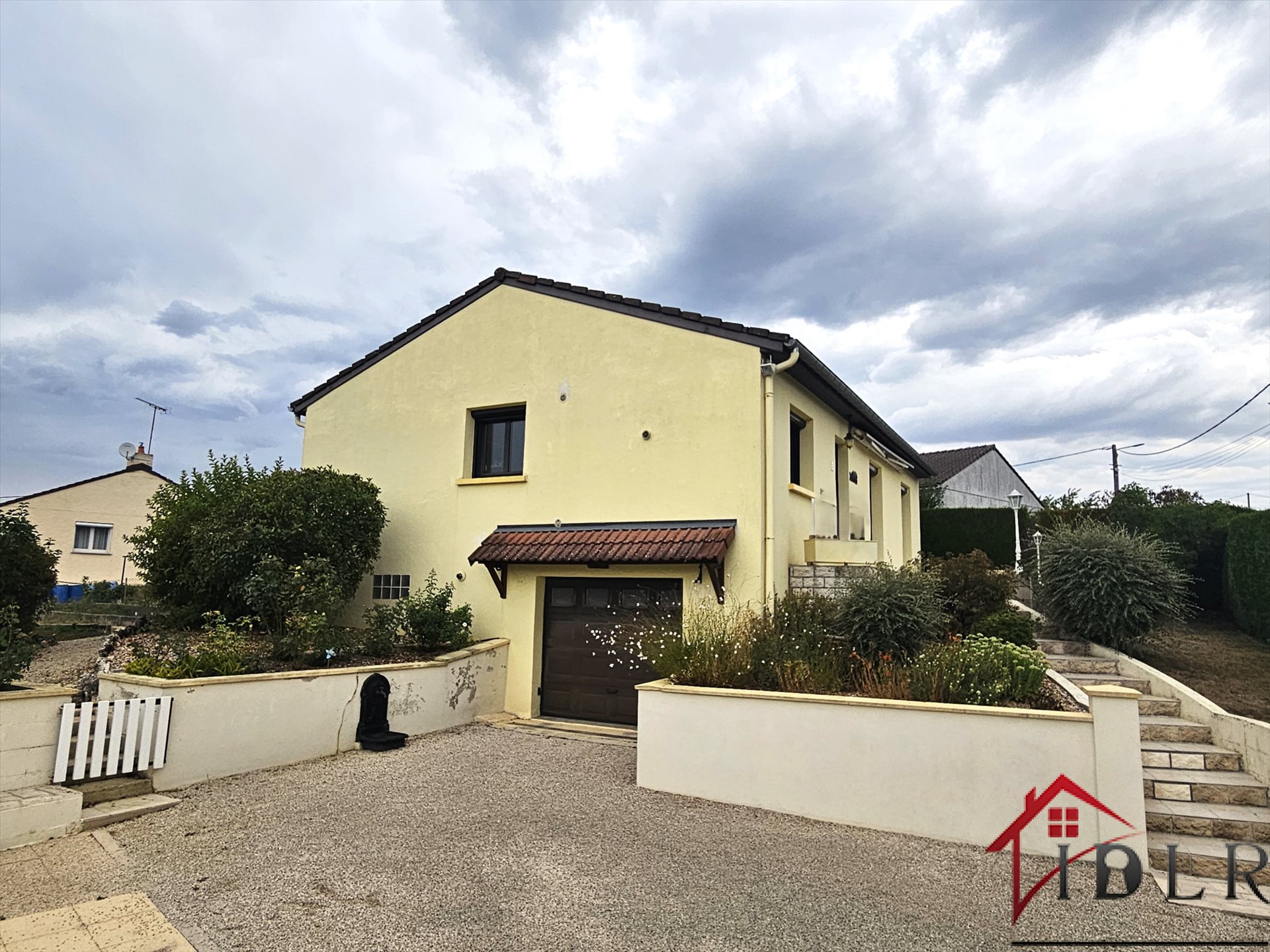 Maison à vendre, 86m², Wassy