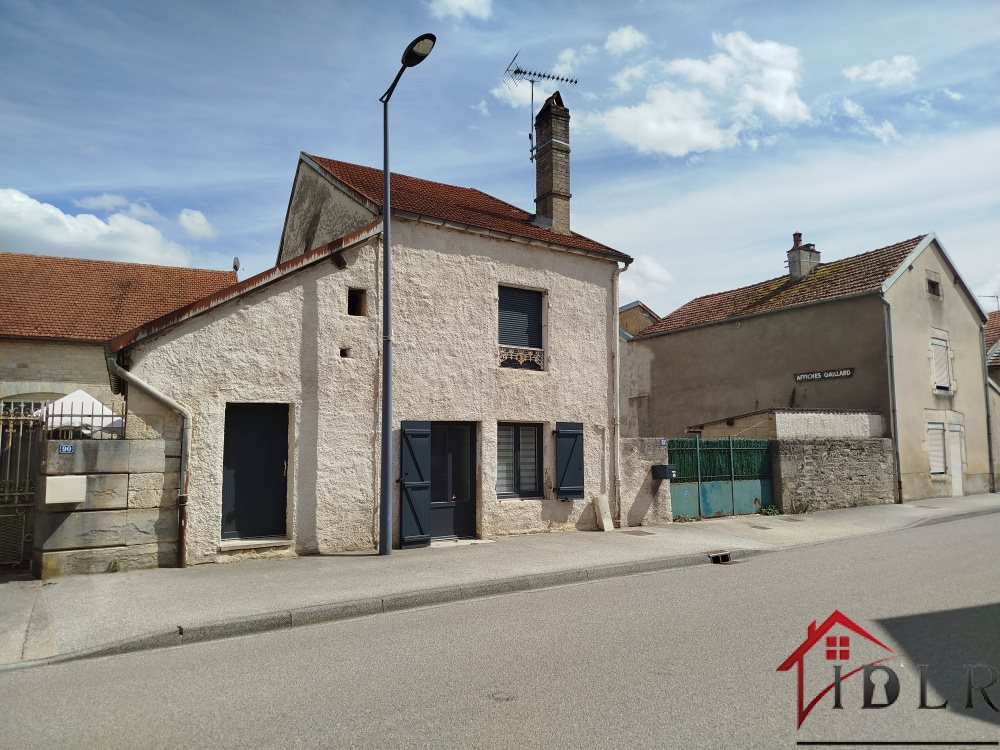 Maison à vendre, 61m², Le Montsaugeonnais