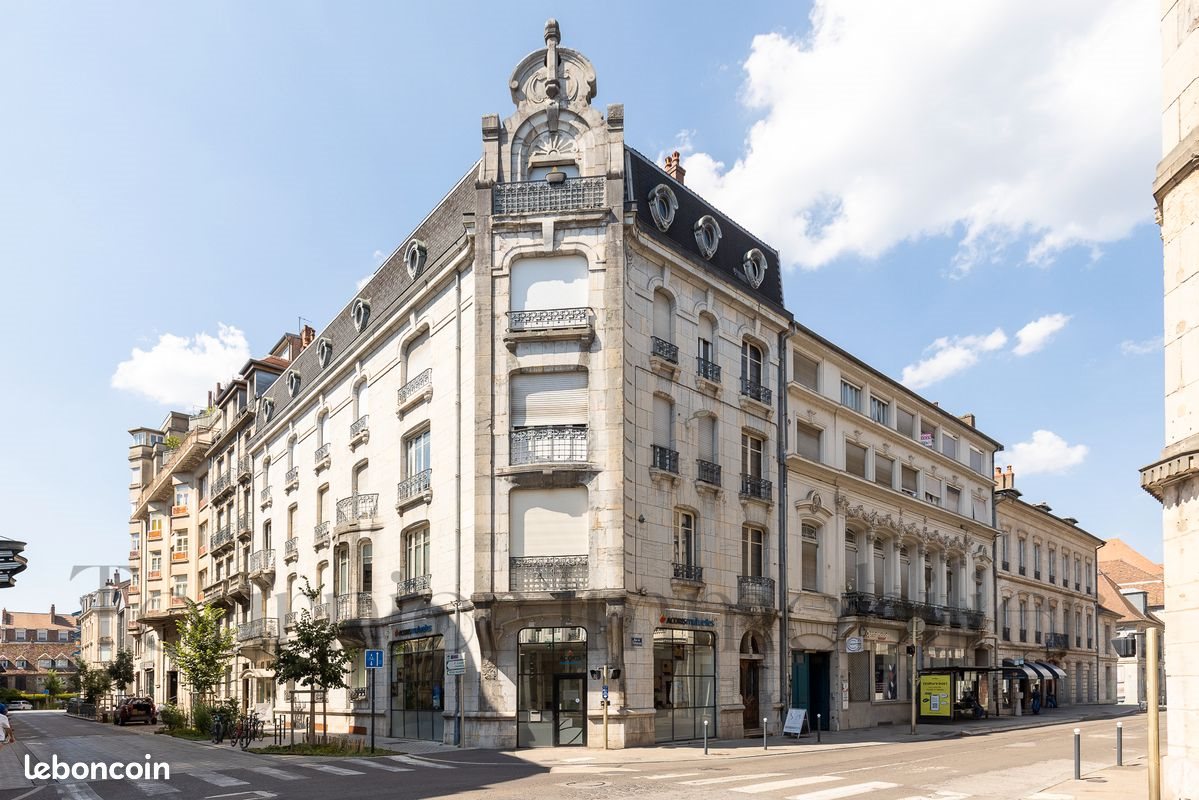 Appartement à vendre, 218m², Besançon