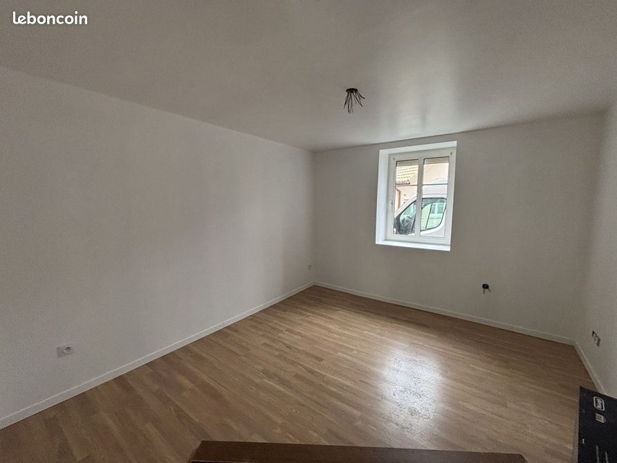 Appartement à louer, 53m², Lutzelbourg