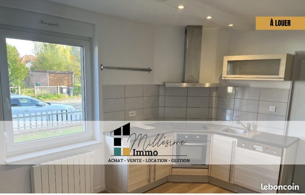Maison à louer, 88m², Réding