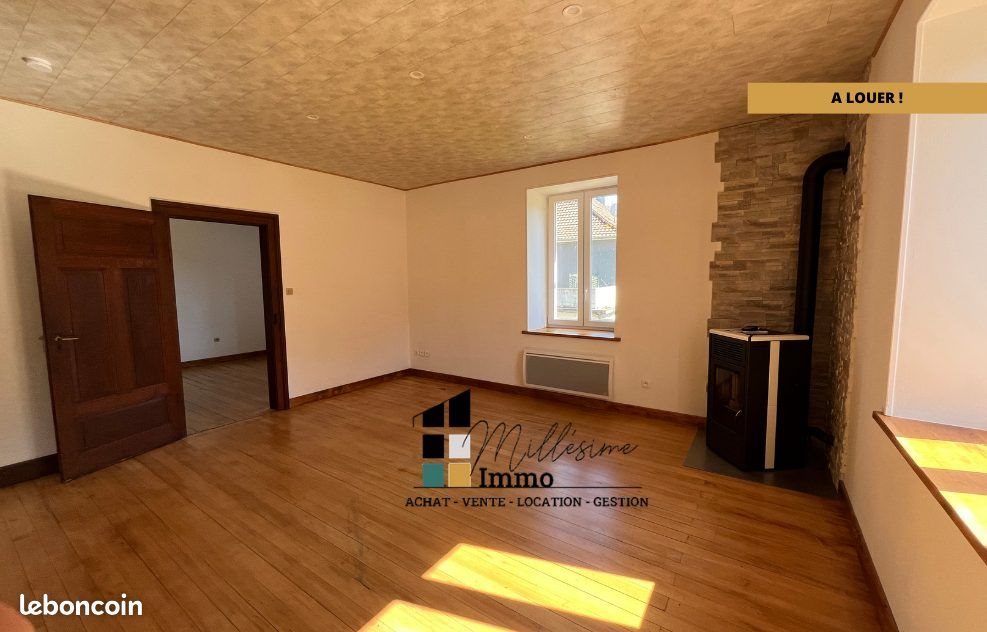 Appartement à louer, 96m², Walscheid