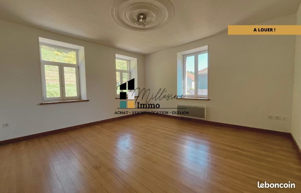 Appartement à louer, 96m², Walscheid