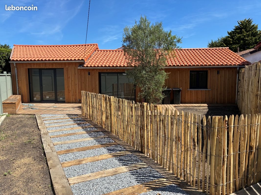 Maison à louer, 78m², Arès