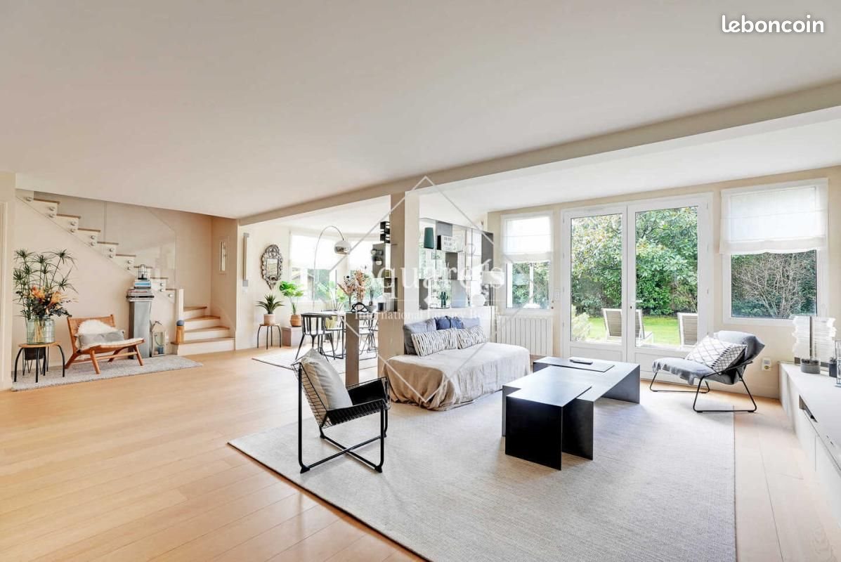Maison à vendre, 253m², Saint-Cloud
