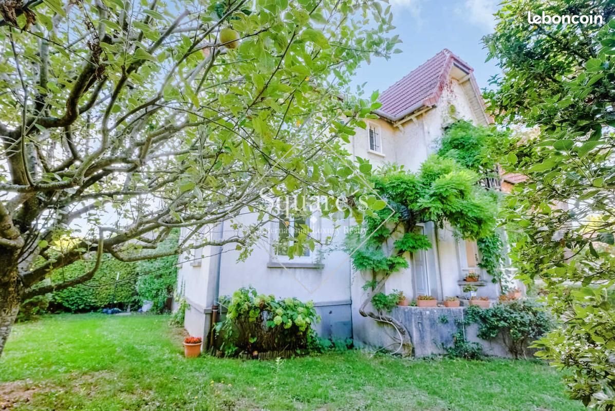 Maison à vendre, 142m², Vaucresson