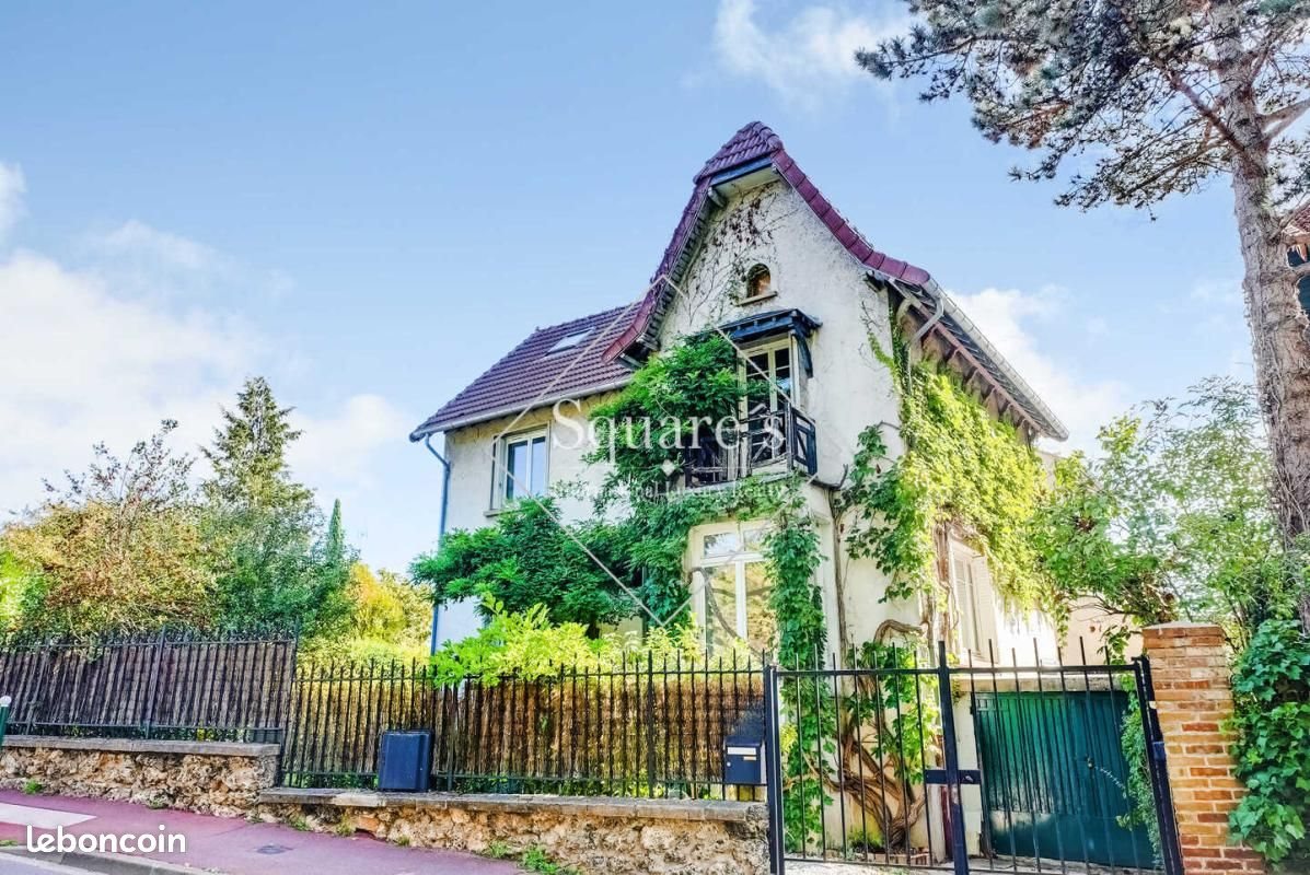 Maison à vendre, 142m², Vaucresson