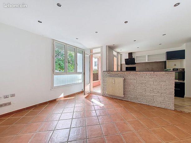 Appartement à vendre, 59m², Roissy-en-Brie