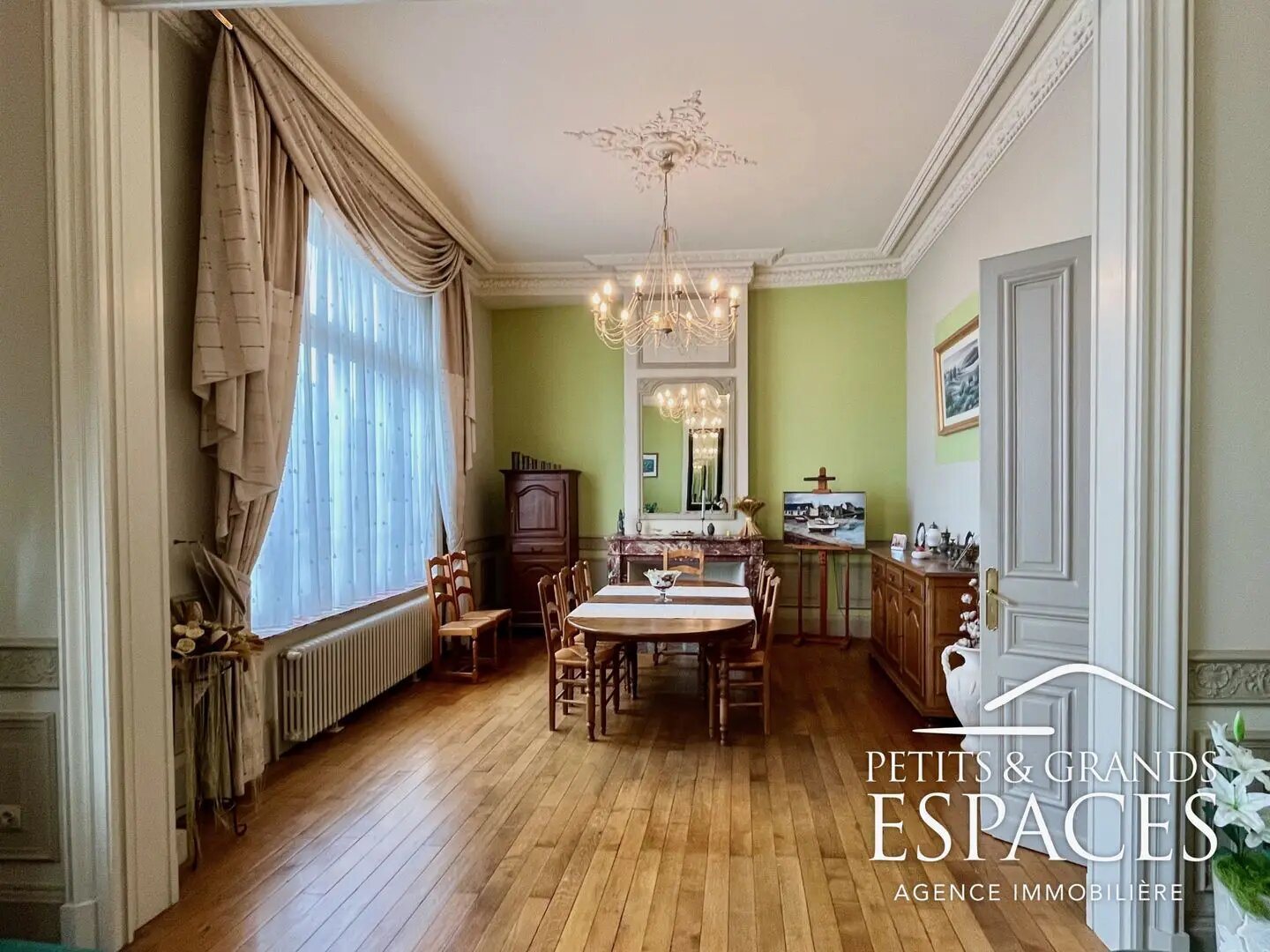 Maison à vendre, 303m², Curgies